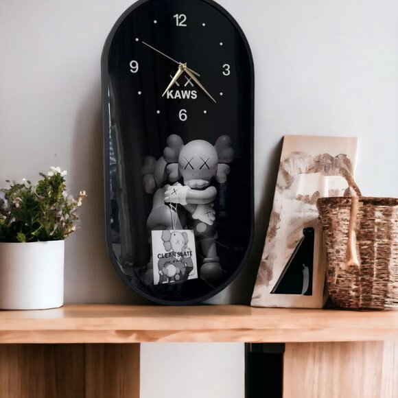 Fashionable KAWS Companion Clock, KAWS Home Decor, KAWS Room Decor Gift - Picture 6 of 7